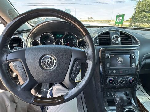Used 2013 Buick Enclave Leather w/ Trailering Provision Package FWD image 13