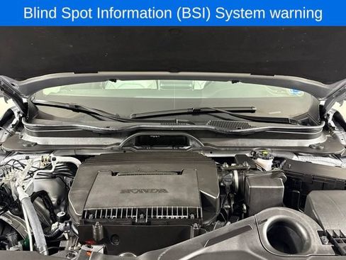 Used 2024 Honda Pilot Touring image 29