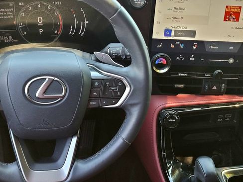 Used 2022 Lexus NX 350 AWD image 13