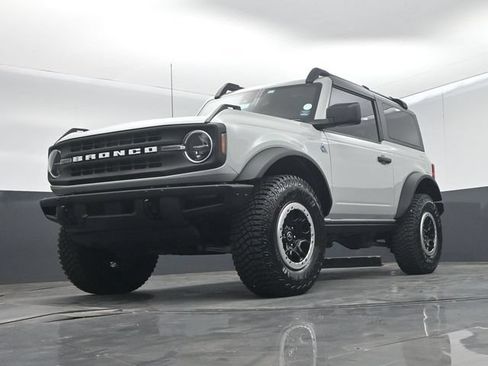 Certified 2021 Ford Bronco Black Diamond w/ Sasquatch Package AWD/4WD image 47