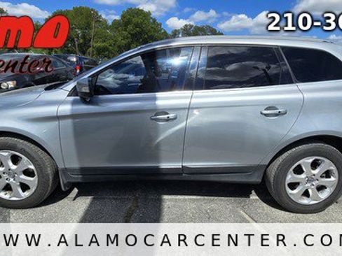 Used 2013 Volvo XC60 3.2 image 2