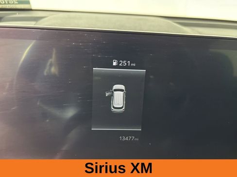 Used 2024 Kia Sorento S w/ Panoramic Sunroof Package image 13