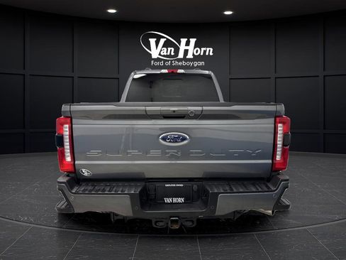 Used 2024 Ford F250 XLT w/ XLT Premium Package image 13