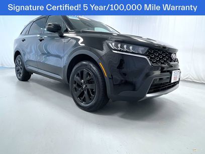 Used 2021 Kia Sorento S w/ Panoramic Sunroof Package
