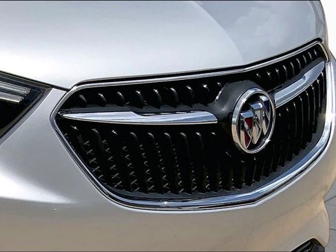 Used 2021 Buick Encore Preferred FWD image 28