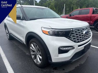 Certified 2023 Ford Explorer Platinum w/ Technology Package