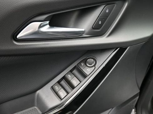 New 2026 Chevrolet Equinox LT FWD image 21