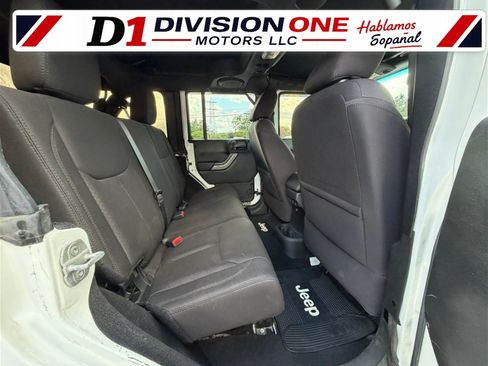 Used 2014 Jeep Wrangler Unlimited Sport w/ Quick Order Package 24S AWD/4WD image 11