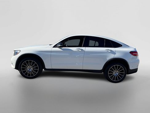 Used 2019 Mercedes-Benz GLC 300 4MATIC Coupe image 2