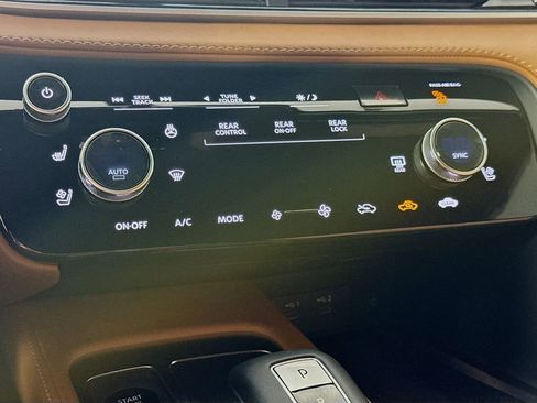 New 2026 INFINITI QX60 Autograph AWD/4WD image 18