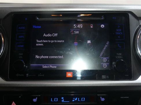 Used 2019 Toyota Tacoma Limited AWD/4WD image 36