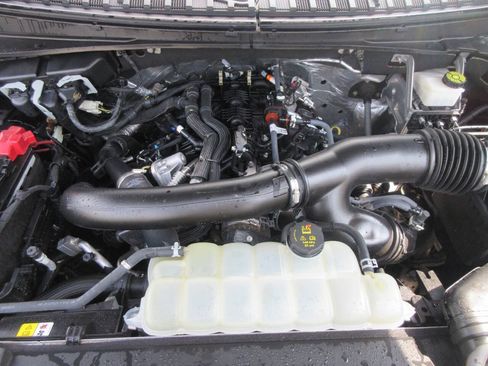 Used 2022 Ford Expedition Max Limited AWD/4WD image 16