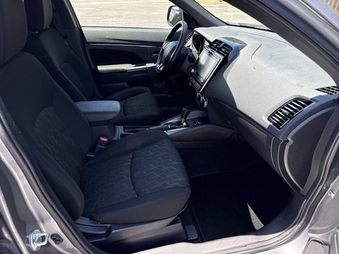 Used 2024 Mitsubishi Outlander Sport AWD image 28