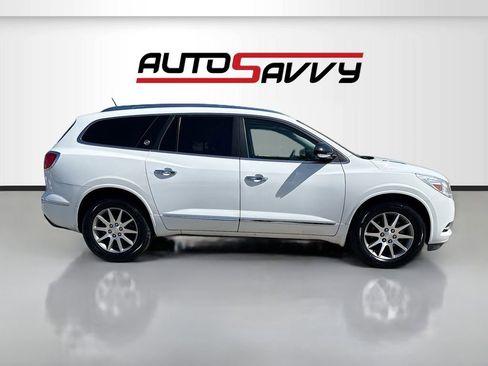 Used 2017 Buick Enclave Leather AWD/4WD image 8