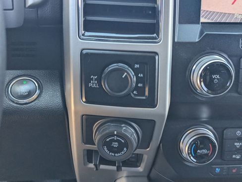Used 2020 Ford F150 Lariat w/ Equipment Group 502A Luxury AWD/4WD image 24
