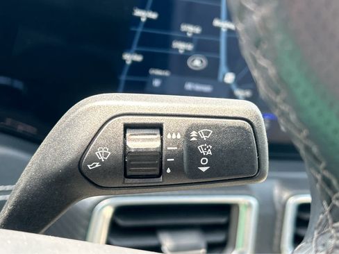 Used 2024 Ford Mustang Premium image 25