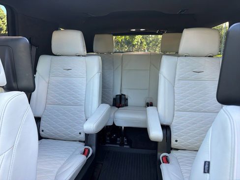 Certified 2025 Cadillac Escalade Sport Platinum image 10