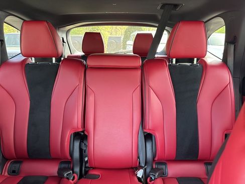 Used 2024 Acura MDX A-Spec image 11