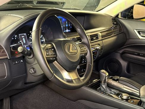 Used 2018 Lexus GS 350 AWD w/ Premium Package image 22