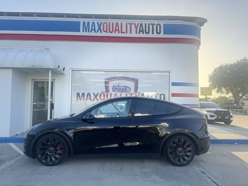 Used 2022 Tesla Model Y Performance AWD/4WD image 28