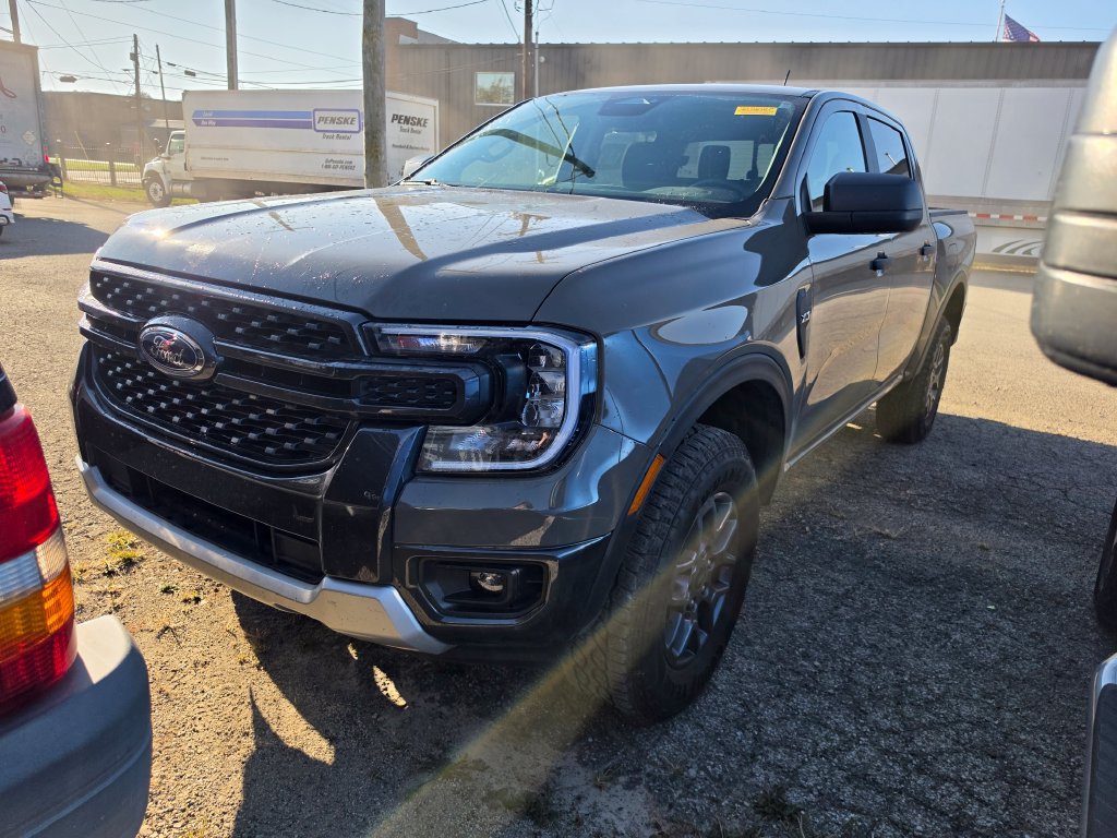 Used 2025 Ford Ranger XLT w/ Equipment Group 301A High AWD/4WD image 1