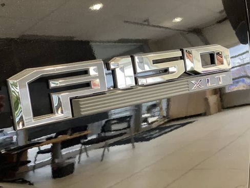 Used 2020 Ford F150 XLT w/ Equipment Group 301A Mid image 10