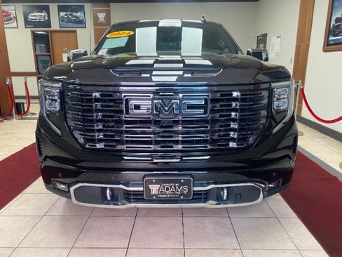 Used 2024 GMC Sierra 1500 Denali Ultimate image 8