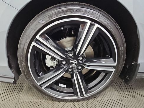 Used 2025 Honda Accord Sport image 44