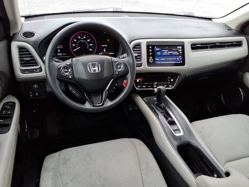 Used 2019 Honda HR-V EX image 17