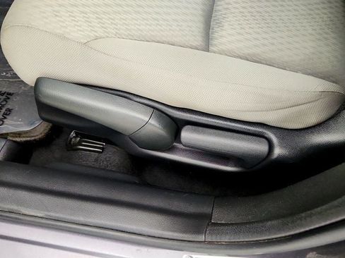Used 2015 Honda Civic LX image 11