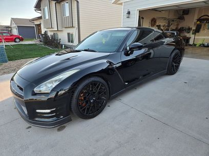 Used 2014 Nissan GT-R Premium
