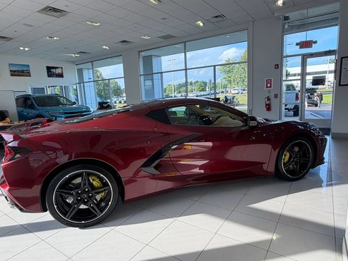Used 2020 Chevrolet Corvette Stingray Premium Cpe w/ 3LT Preferred Equipment Group RWD image 5