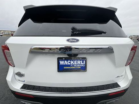 Used 2023 Ford Explorer King Ranch w/ Technology Package image 32