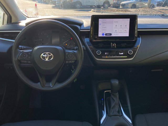 Used 2023 Toyota Corolla LE FWD image 8