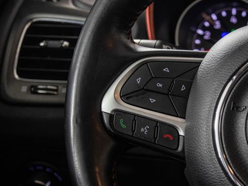 Used 2018 Jeep Compass Trailhawk w/ Leather Interior Group image 37