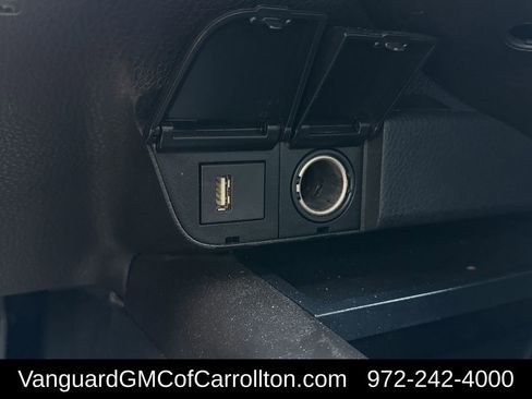 Used 2023 Toyota Camry SE FWD image 21