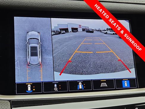 Used 2025 Cadillac XT5 Sportv w/ Technology Package image 18