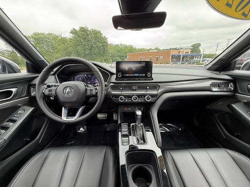 Used 2024 Acura Integra A-Spec FWD image 28