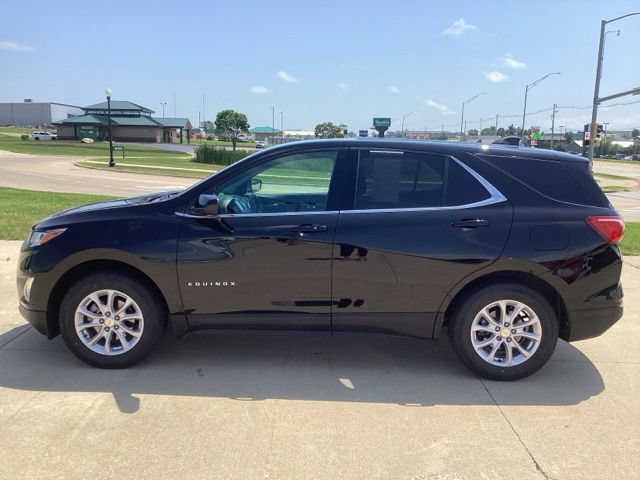 Used 2020 Chevrolet Equinox LT AWD/4WD image 2