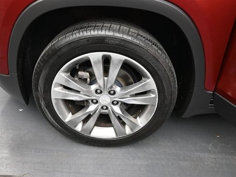 Used 2020 Chevrolet Trax LT w/ Driver Confidence Package image 18