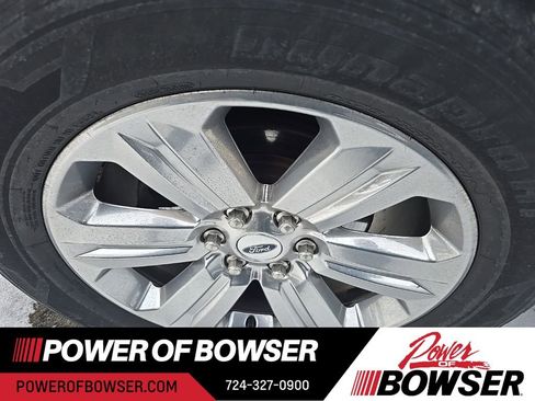 Used 2019 Ford F150 Lariat w/ Equipment Group 502A Luxury image 9