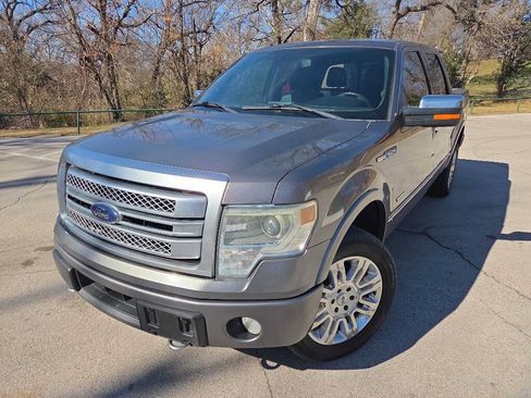 Used 2014 Ford F150 Platinum image 2