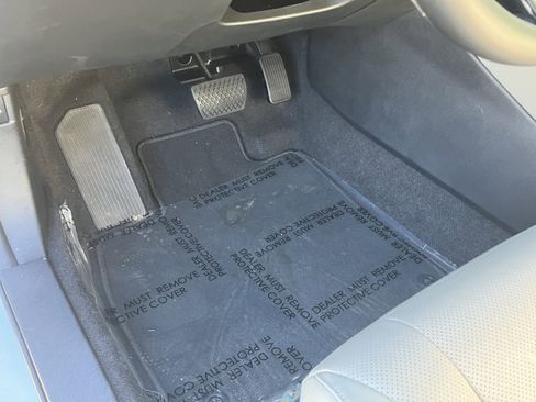 Certified 2025 Honda Accord EX-L image 18