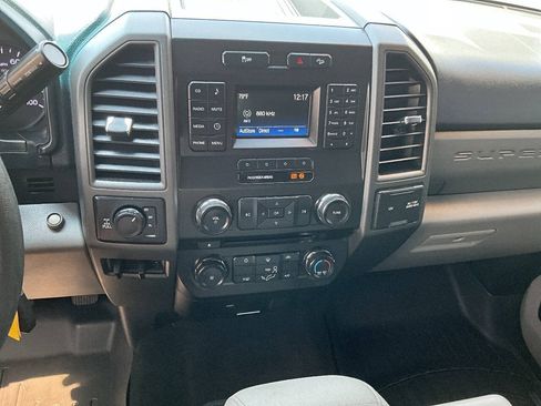 Used 2017 Ford F250 XL w/ STX Appearance Package AWD/4WD image 14