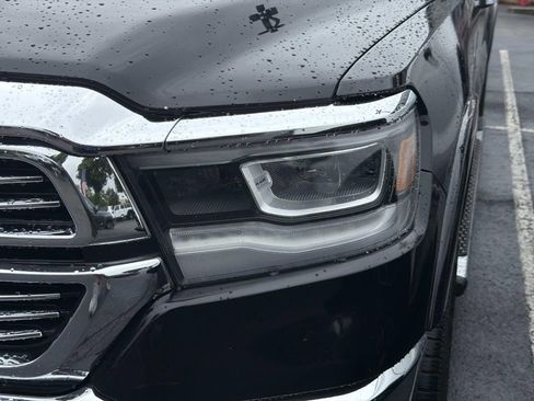 Used 2019 RAM 1500 Laramie AWD/4WD image 7