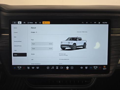 Used 2024 Rivian R1T Adventure Dual AWD/4WD image 27