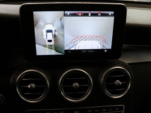 Used 2018 Mercedes-Benz GLC 300 4MATIC Coupe image 25