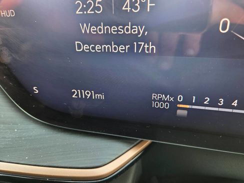 Used 2025 Buick Envision Sport Touring image 7