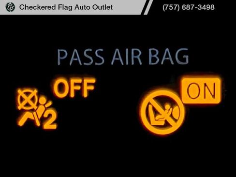 Used 2018 Toyota Tacoma TRD Sport image 33