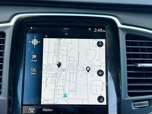 Used 2022 Volvo XC90 T6 Momentum w/ Climate Package image 34